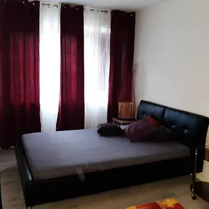 Appartement Privat,geschaeftlich Oder Familienausflug...