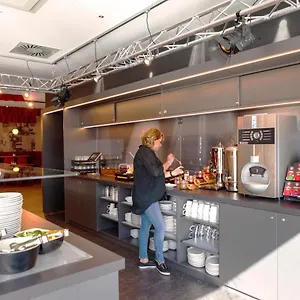  Ξενοδοχείο Meininger Zentrum