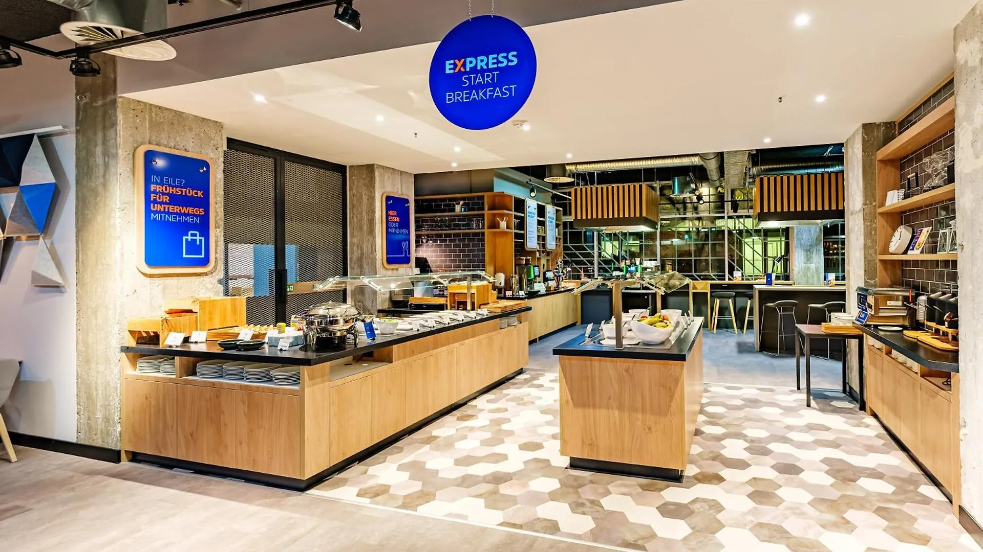 Holiday Inn Express Dresden Zentrum By Ihg ホテル
