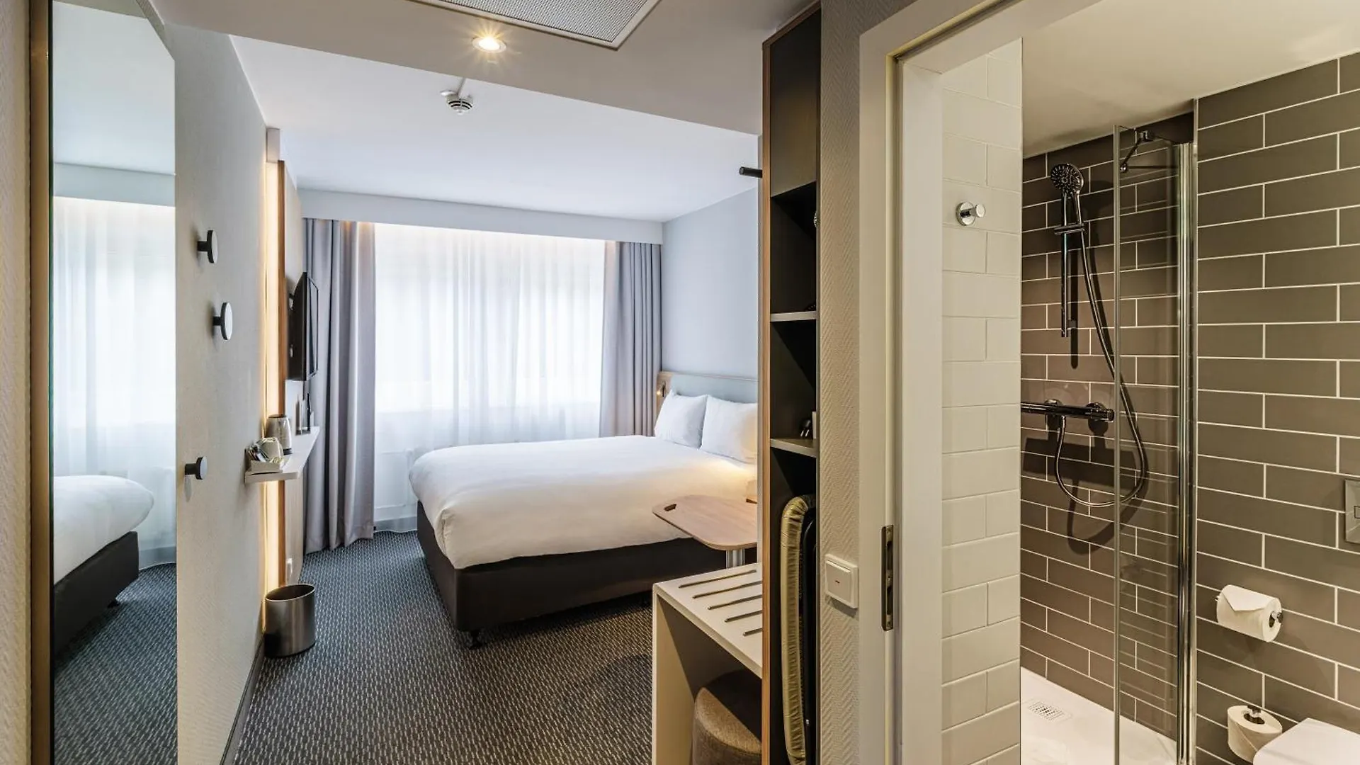 Holiday Inn Express Dresden Zentrum By Ihg 3*,  ドイツ