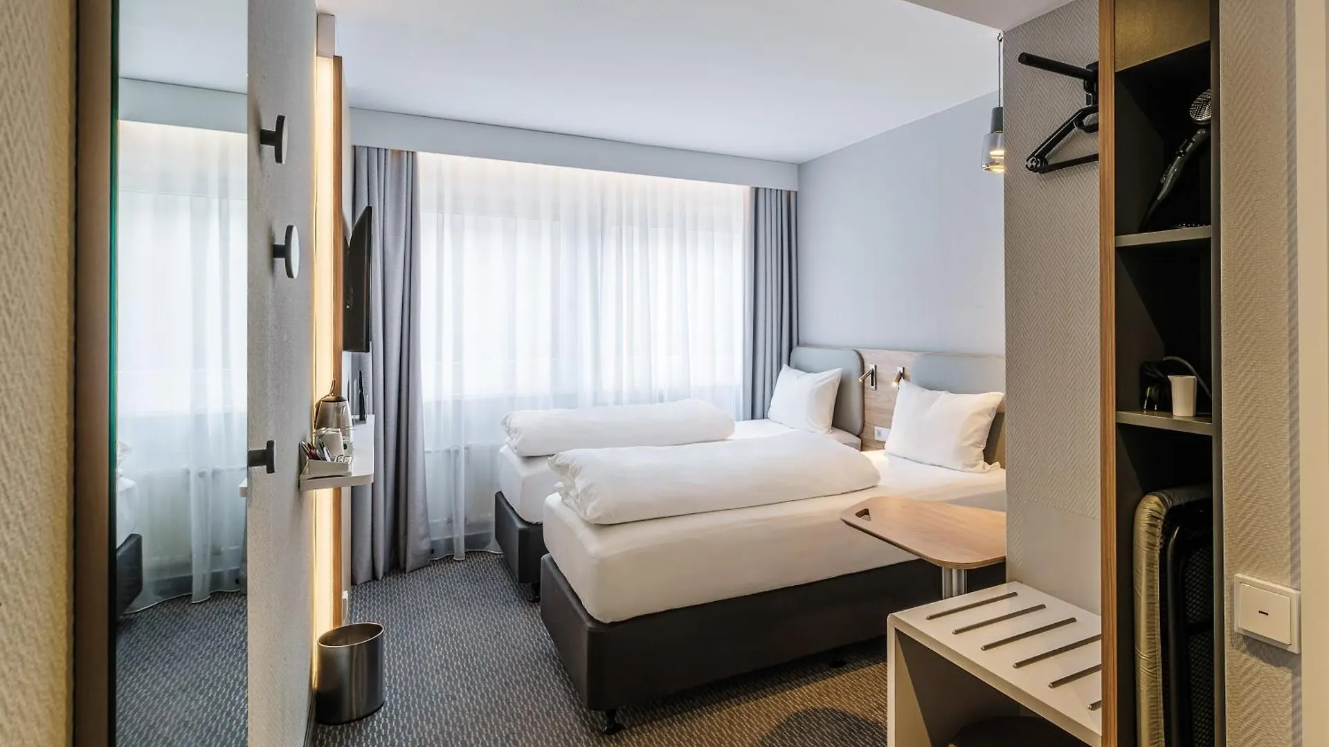 Hotel Holiday Inn Express Dresden Zentrum By Ihg