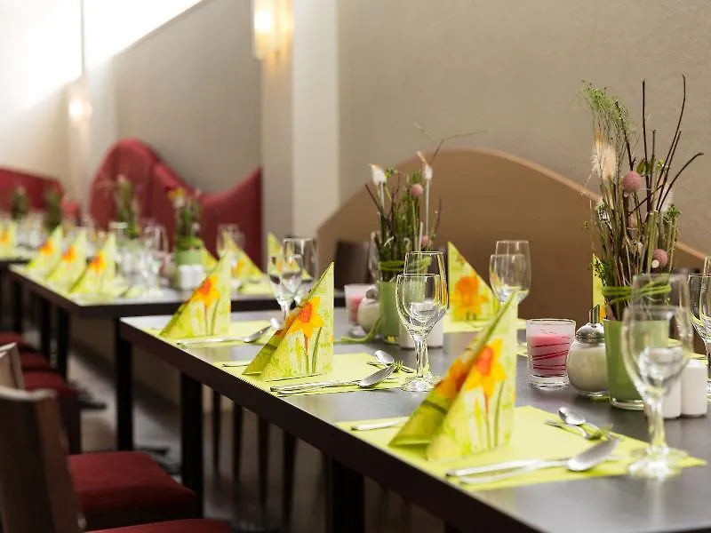 Holiday Inn Express Dresden Zentrum By Ihg 3*,
