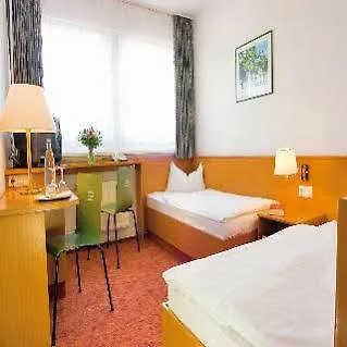 Holiday Inn Express Dresden Zentrum By Ihg Hotel